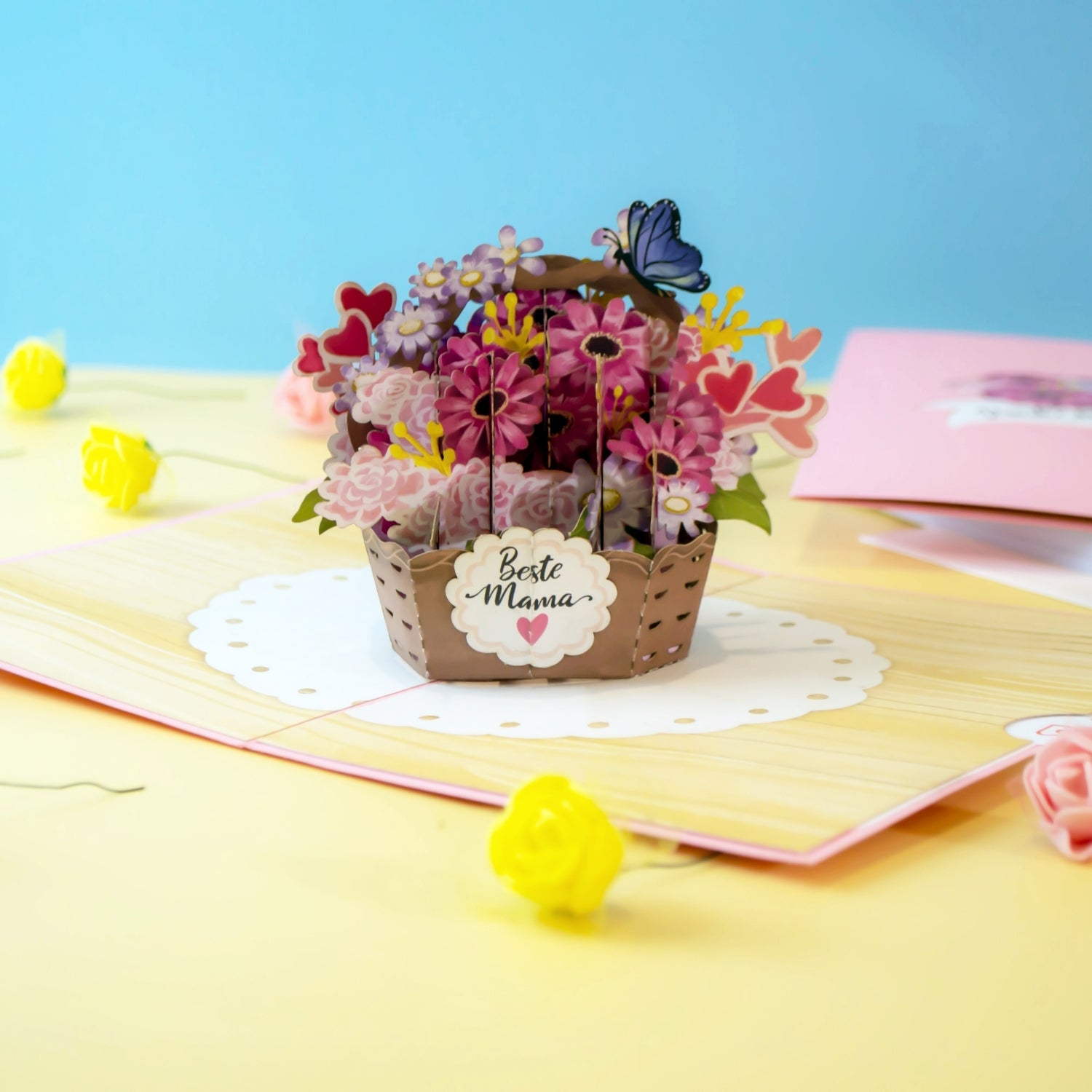 Carte pop-up du panier de fleurs de la meilleure maman