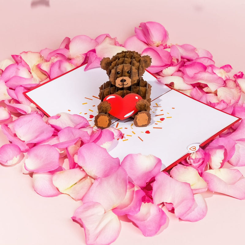 Carte pop-up ours en peluche avec coeur